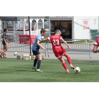 Michelle Heyman of the Western New York vs. Kelley O'Hara of Sky Blue FC