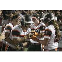 Taylor Edwards Congratulated by Chicago Bandits Teammates after Walk-Off Homer