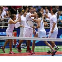 Arantxa Parra Santonja Congratulated by the Boston Lobsters Bench