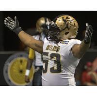 Defensive End Mike Lewis with the Las Vegas Outlaws