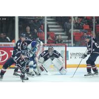 Tri-City Americans Defend agains the Swift Current Broncos