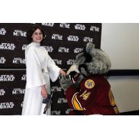 Chicago Wolves Star Wars Day Mascot and Princess Leia