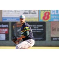 Beloit Snappers RHP Kevin Johnson