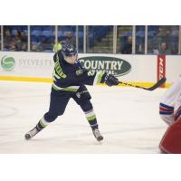 Bloomington Thunder Takes a Shot vs. the Des Moines Buccaneers