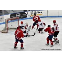 Kelly O'Brien Scores for the Johnstown Tomahawks vs. the New Jersey Jr. Titans