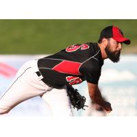 Sioux City Explorers Pitcher Ryan Zimmerman in Action