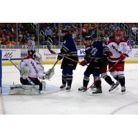 Wichita Thunder Skate in on the Allen Americans