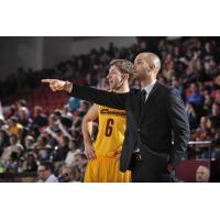 Canton Charge Coach Jordi Fernandez