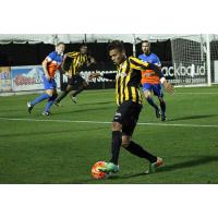 Charleston Battery Controls the Ball vs. FC Cincinnati