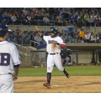 Eric Farris Scores for the Somerset Patriots