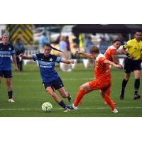 FC Kansas City Battles the Houston Dash