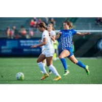 Frances Silva of FC Kansas City Controls the Ball
