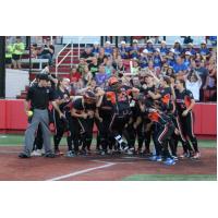 Chicago Bandits Celebrate Brittany Cervantes' Home Run