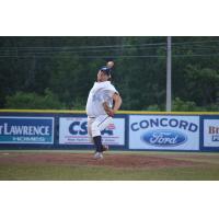 Newark Pilots Pitcher Sam Harrington