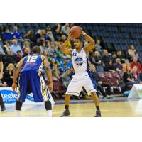 Clinkscales Returns to Hurricanes