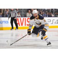 Iowa Signs Defenseman Mike Weber to PTO