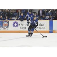 Highmore Agrees to Three-Year Deal with Blackhawks