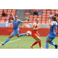 Kealia Ohai Looks to Continue Her Hot Streak as Houston Dash Visit the Chicago Red Stars in the NWSL Game of the Week on Lifetime