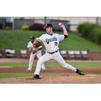 Pitching Stellar in Win over Southern Illinois