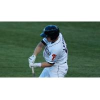 Two Claws Homers Not Enough; Tourists Top Claws 8-5