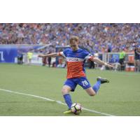 Walker, McLaughlin Honored on USL Team of the Week