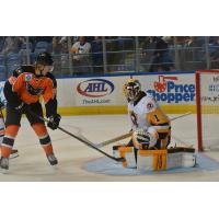 Phantoms and Penguins Open Rivalry Series in Northeast Pennslyvania
