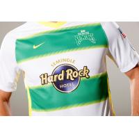 Tampa Bay Rowdies Secondary Kit