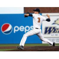 Trevor Richards with the Gateway Grizzlies