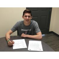 Daylan Kuefler Signs with the Kamloops Blazers