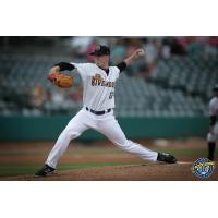 Charleston RiverDogs pitcher JP Sears winds up