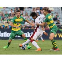 Tampa Bay Rowdies harrass Atlanta United 2