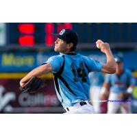 Victoria HarbourCats pitcher Tyler Hilton