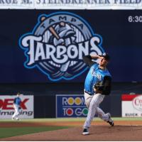 Nick Green pitching for the Tampa Tarpons