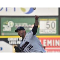 Somerset Patriots pitcher Duane Below
