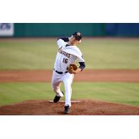 Charleston RiverDogs pitcher Janson Junk