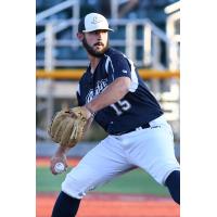 Brazos Valley Bombers pitcher Austin Hendrix