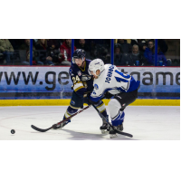 Sioux Falls Stampede defenseman Max Crozier (24) vs. the Lincoln Stars