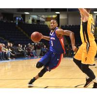 Jamal Reynolds of the Cape Breton Highlanders drives to the hoop vs. the London Lightning