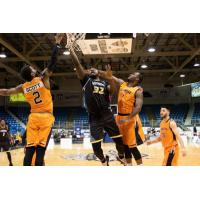 Saint John Riptide center Randy Phillips vs. the Island Storm