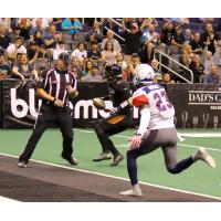 Arizona Rattlers quarterback Jeff Ziemba scores vs. the Sioux Falls Storm