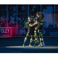 Milwaukee Wave celebrate a goal