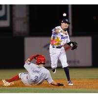 Diego Castillo of the Tampa Tarpons throws to first