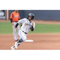 Akron RubberDucks outfielder Ka'ai Tom