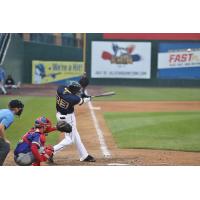 Telvin Nash batting at bat for the York Revolution