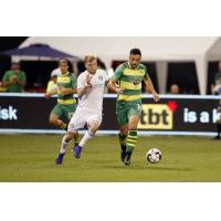Brandon Allen with the Tampa Bay Rowdies (right)