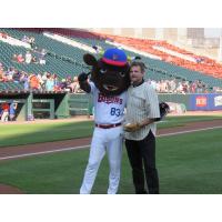Dwier Brown at the Buffalo Bisons game