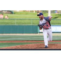 Lincoln Saltdogs pitcher Kyle Kinman