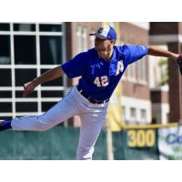 Albany Dutchmen pitcher Ian Murphy