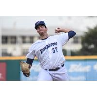 Pensacola Blue Wahoos pitcher Bryan Sammons