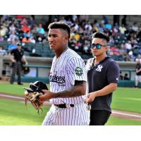 Pulaski Yankees trainer Manny Ozoa